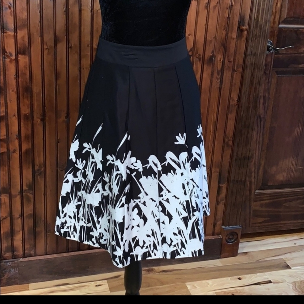 EUC Coldwater Creek petite 14 skirt